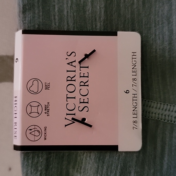 Victoria's Secret Incredible Essential Heathered Succulent Green HR Leggings 6 - Picture 9 of 12